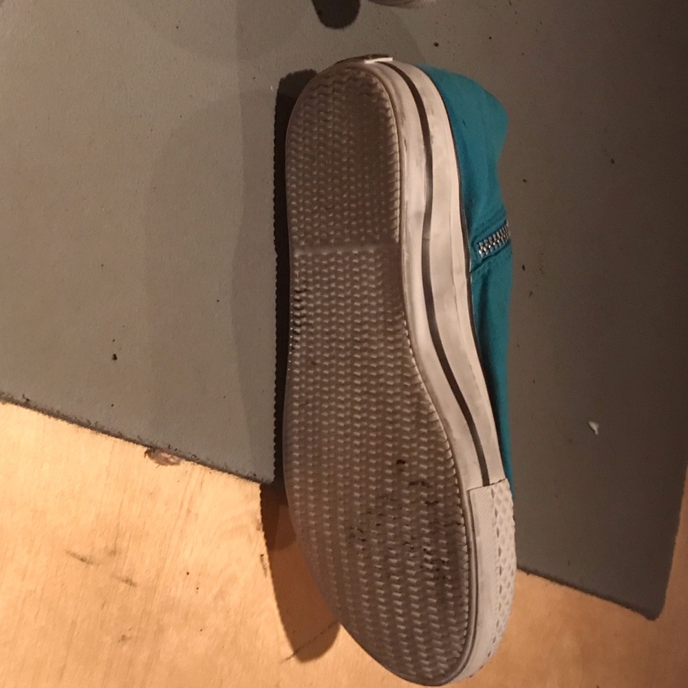 Ash Teal High-Top Sneakers with Studs - Picture 4 of 7